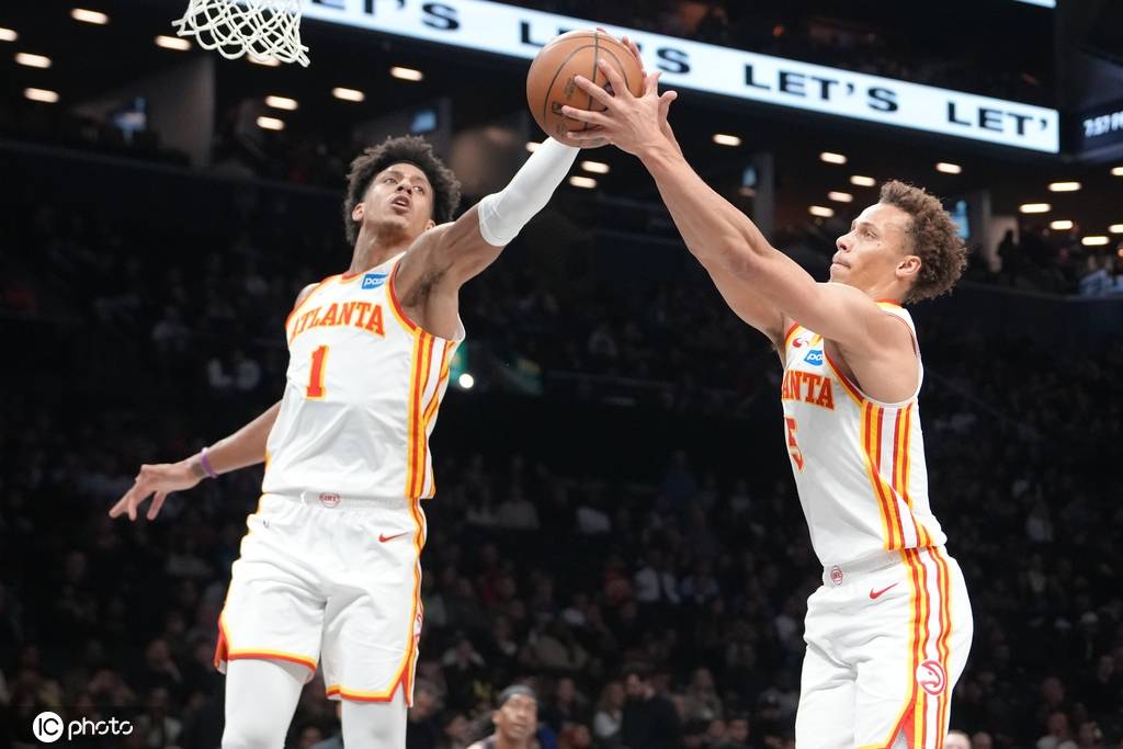 麦科勒姆25+7库明加12分 沃克21分老鹰34分大胜篮网